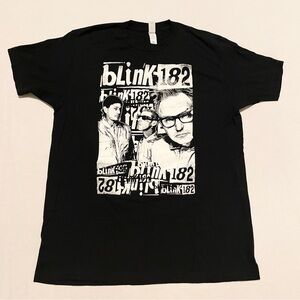 Blink-182 World Tour 23/24 Band Tee Size Large Tom Travis Mark